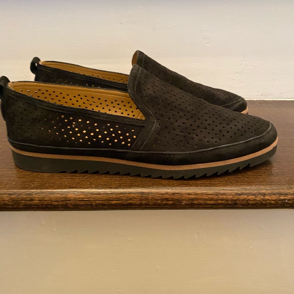 Woman’s dress shoes